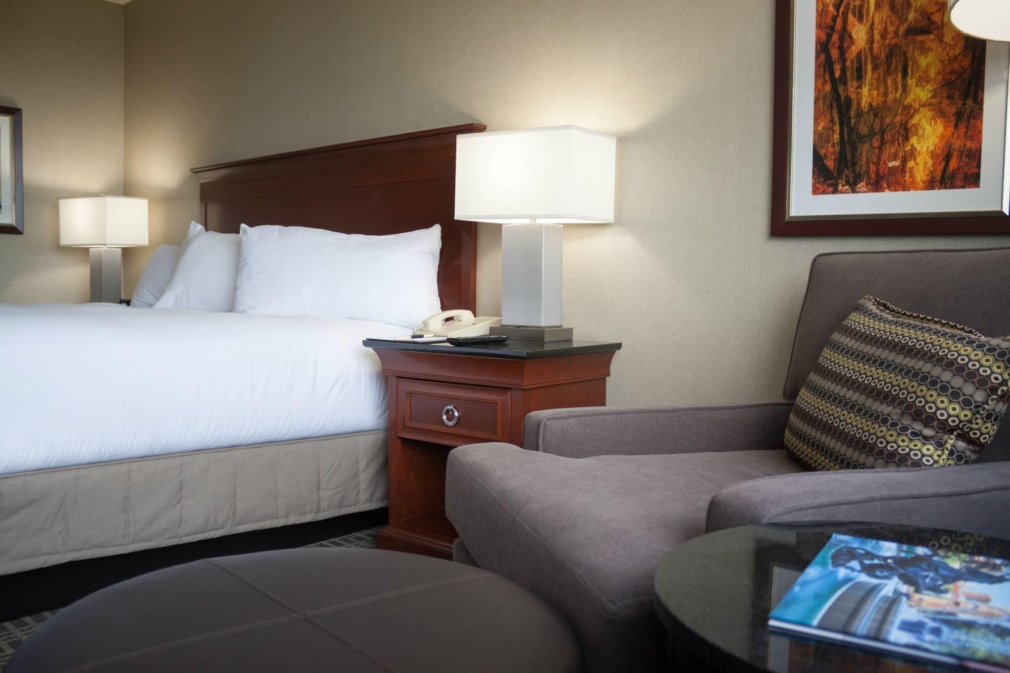 Hotel Doubletree By Hilton Kansas - 3*
